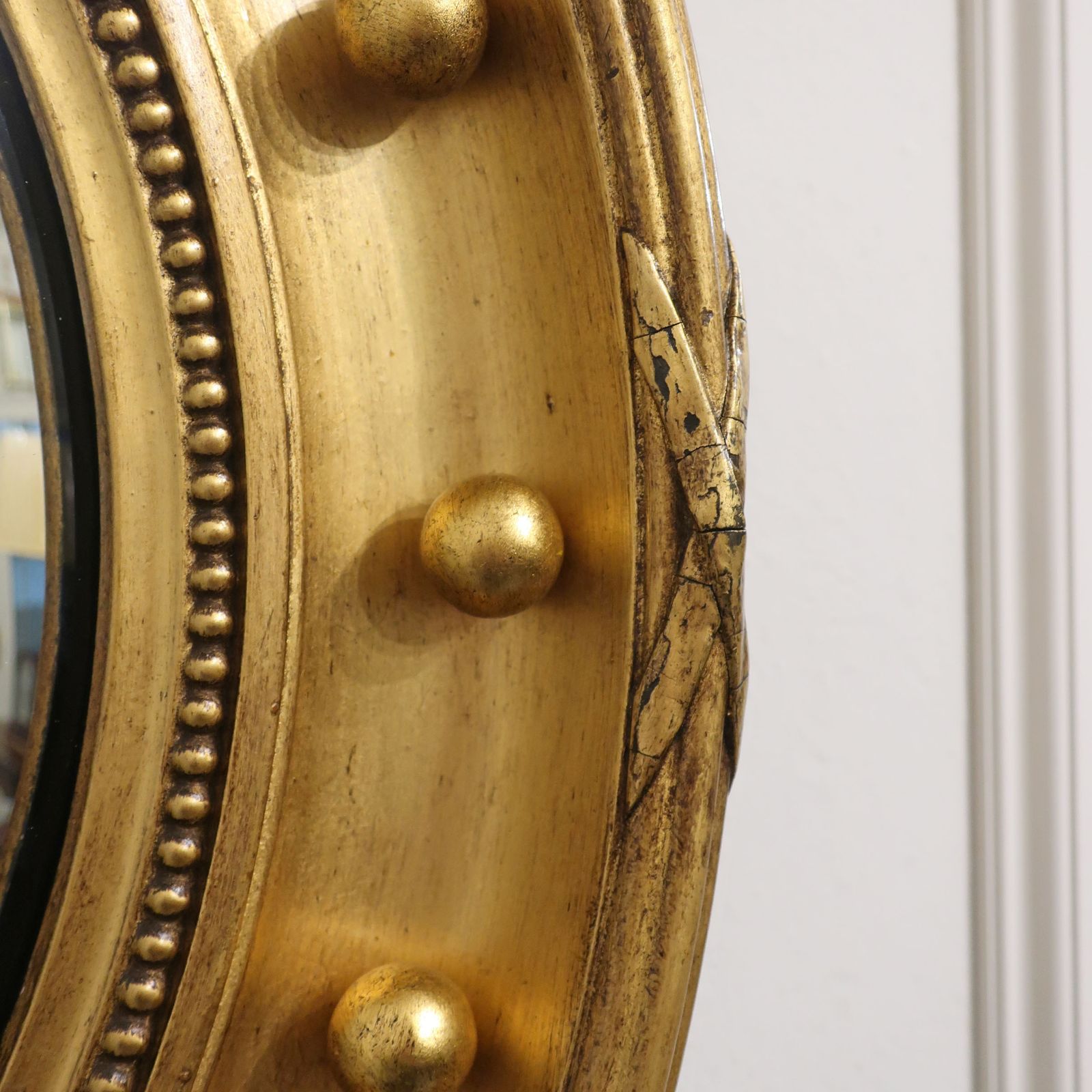 Regency Convex Carved Giltwood Wall Mirror photo 1450.0