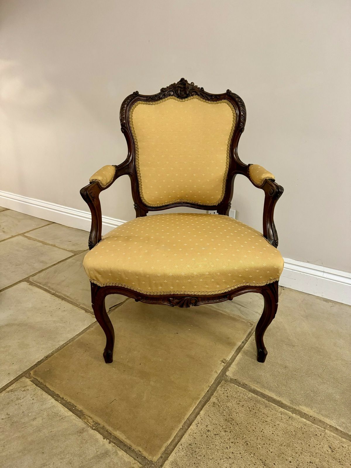 Fine Antique French Carved Walnut Three Piece Suite photo vinterior