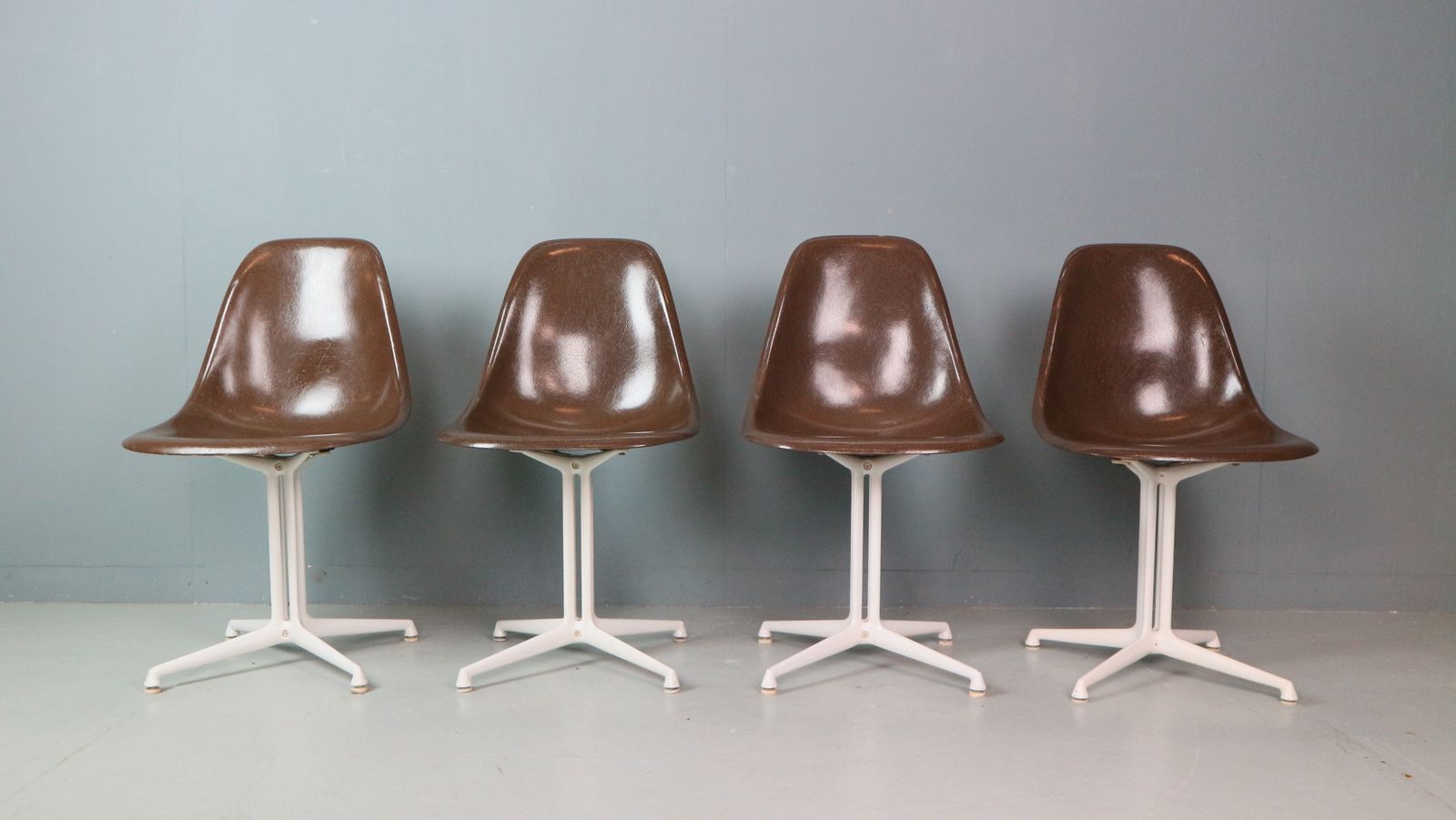 Charles & Ray Eames Set Of 4 "La Fonda" Chairs For Herman Miller, 1960 photo furniture