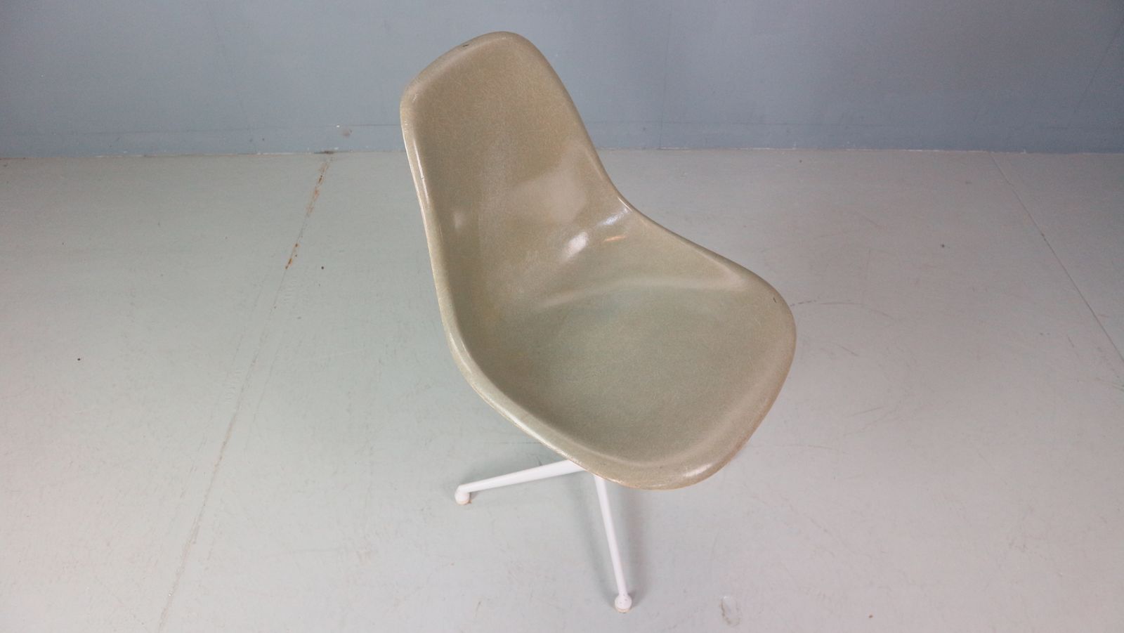 Charles & Ray Eames "La Fonda" Sea Foam Green Fiberglass Chairs Herman Miller photo for sale