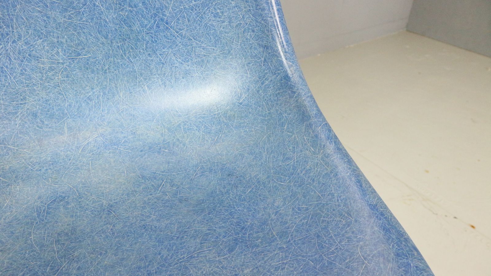 photo buy Charles & Ray Eames "La Fonda" Blue Fiberglass Chairs Herman Miller