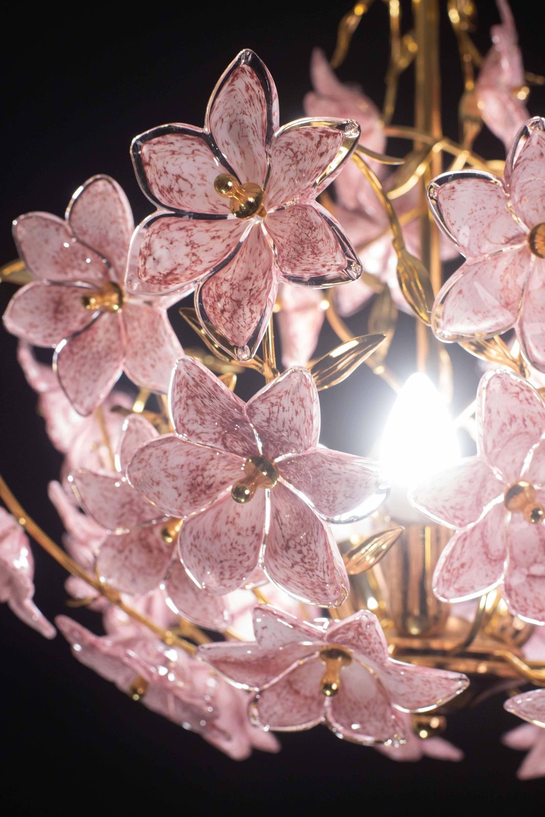 Amazing Murano Chandelier Full Of Pink Flowers, 1980s photo 1708.0