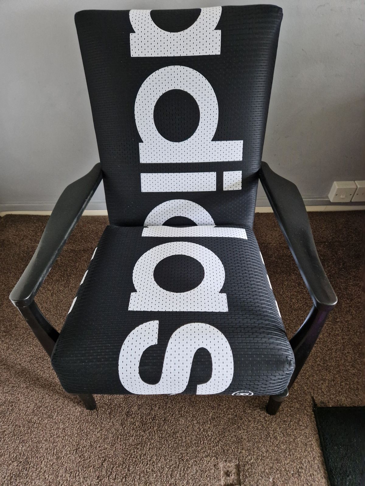Adidas Parker Knoll, 19th Century photo furniture