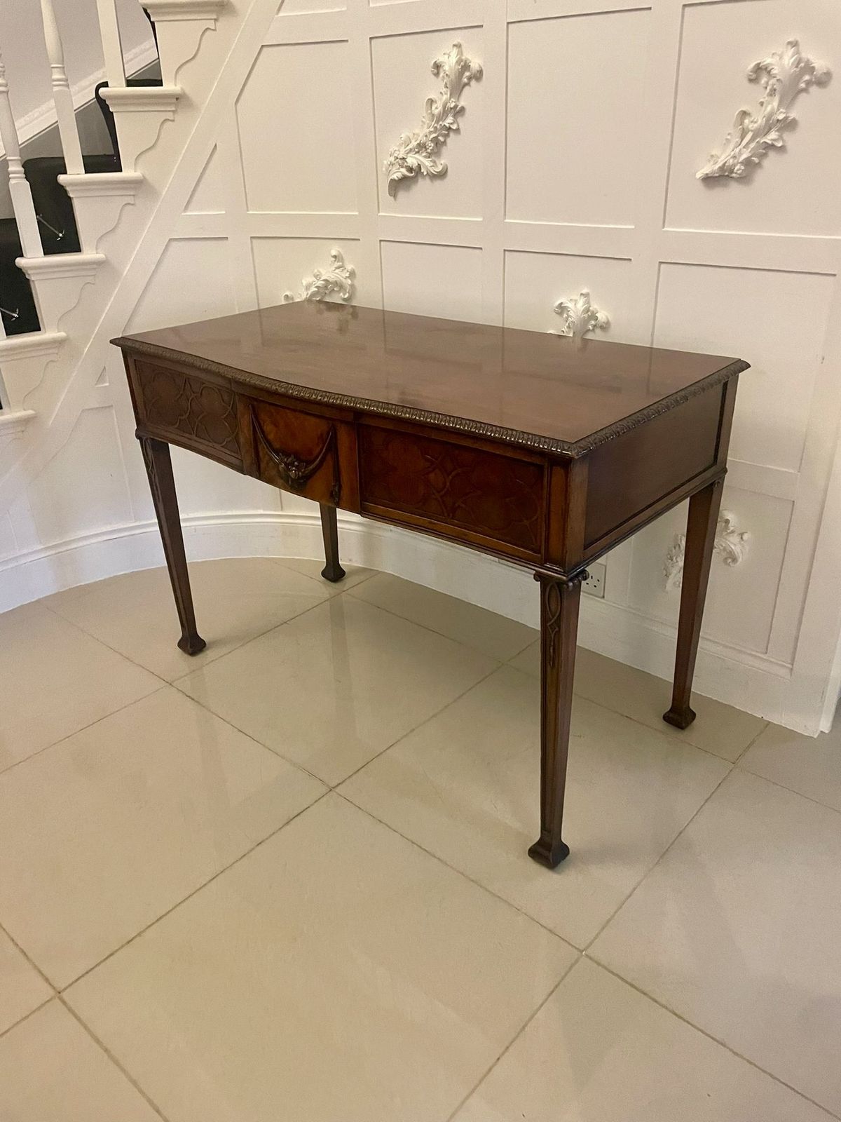 Antique 19th Century Quality Carved Figured Mahogany Serving Table