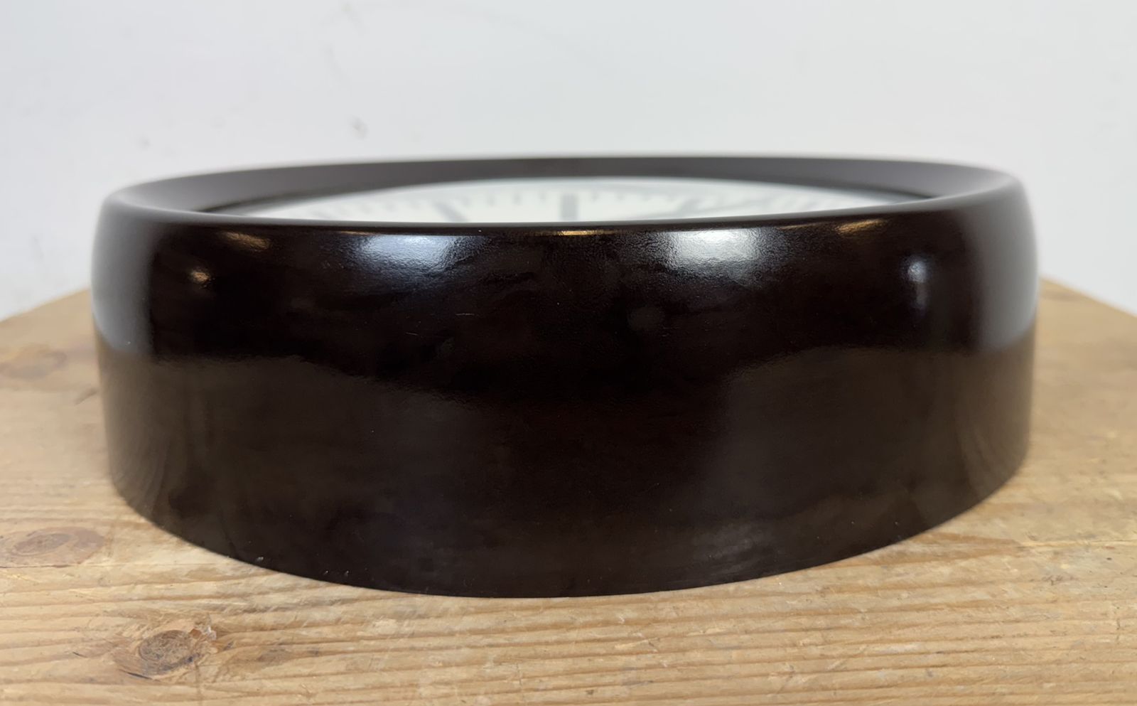 279.0 Industrial Bakelite Factory Wall Clock From Pragotron, 1960s, 6x photo