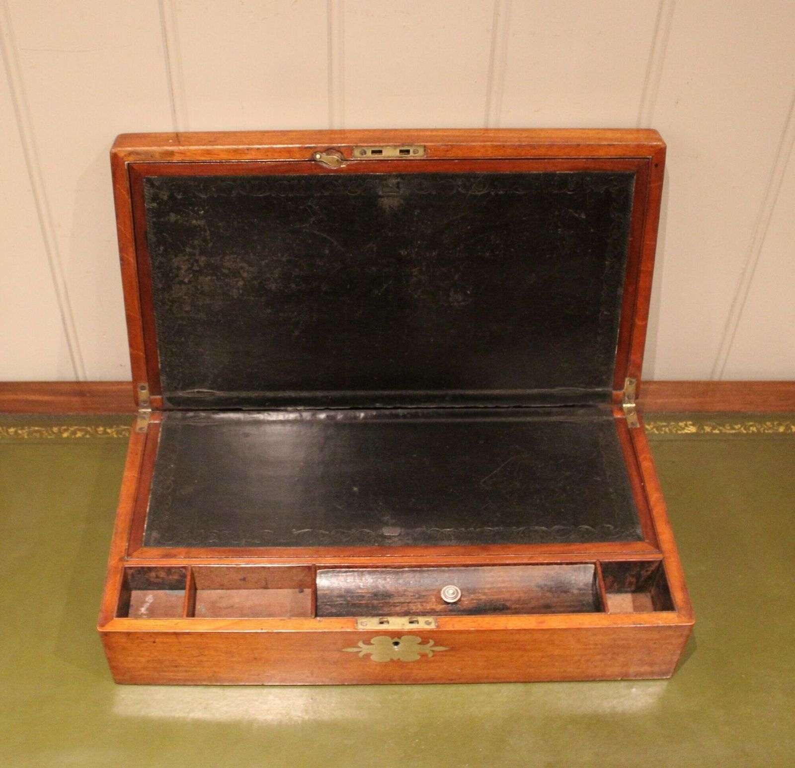 Late 19th Century Mahogany Writing Slope photo buy