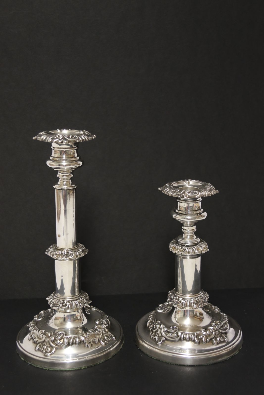 photo vinterior A Rare Pair Of English George III Silver Telescopic Candlesticks, Sheffield 1816.