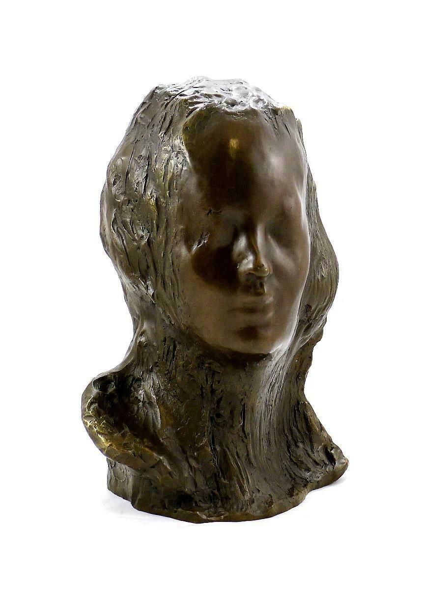 photo furniture Sculpture Of A Female Bust In Patinated Bronze, Contemporary Art, 21st Century.
