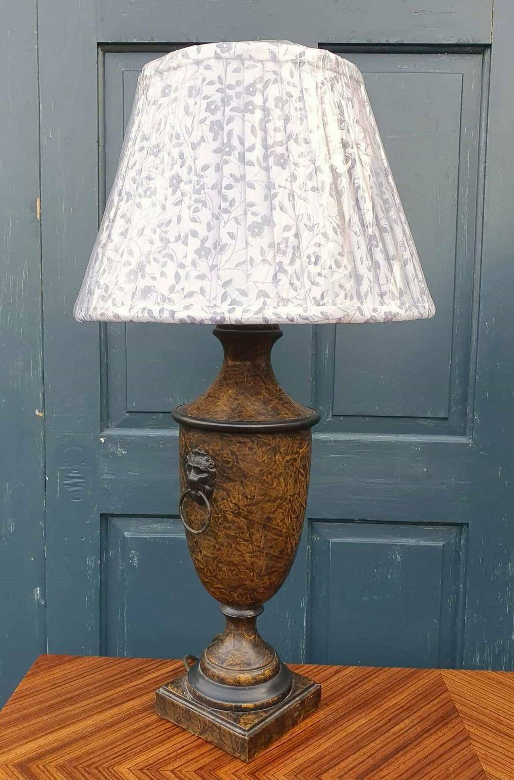 Pair Of Faux Marble Toleware Lamps   Mid 20th Century photo 725.0