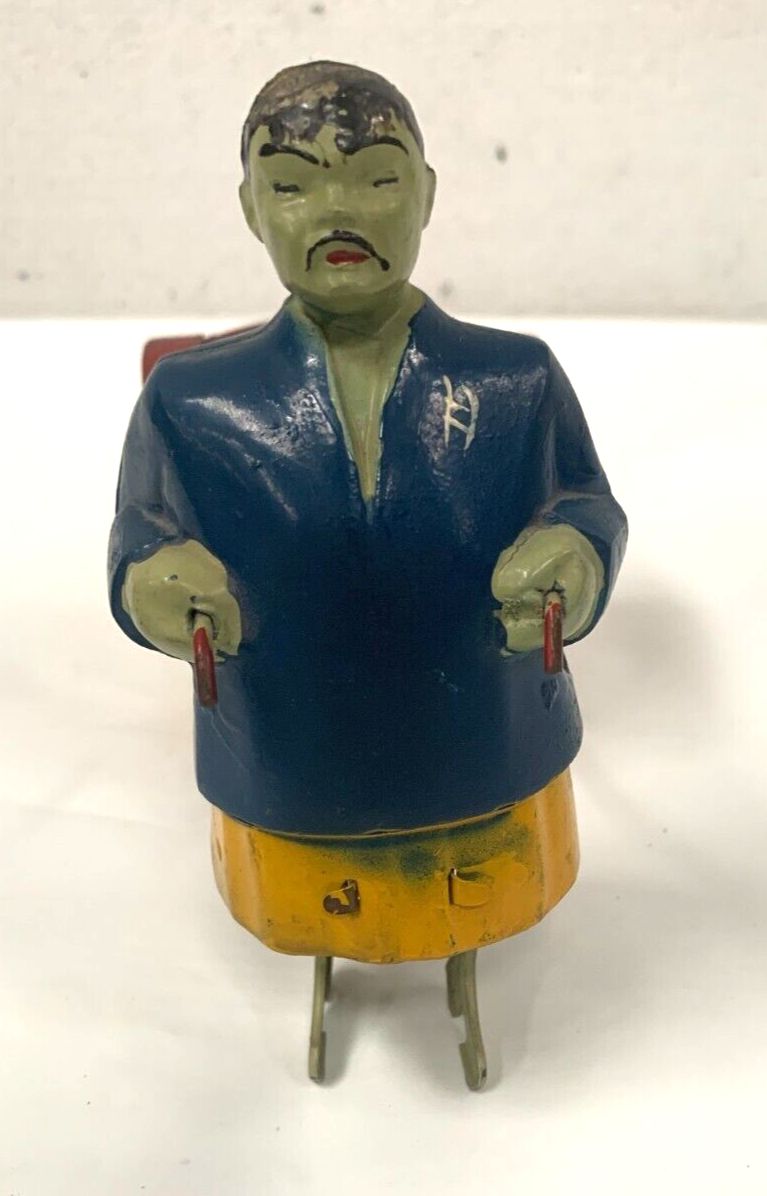 Antique Toy Shoots Chinese Painted Sheet Metal Circa 1930. 20th Century. photo buy