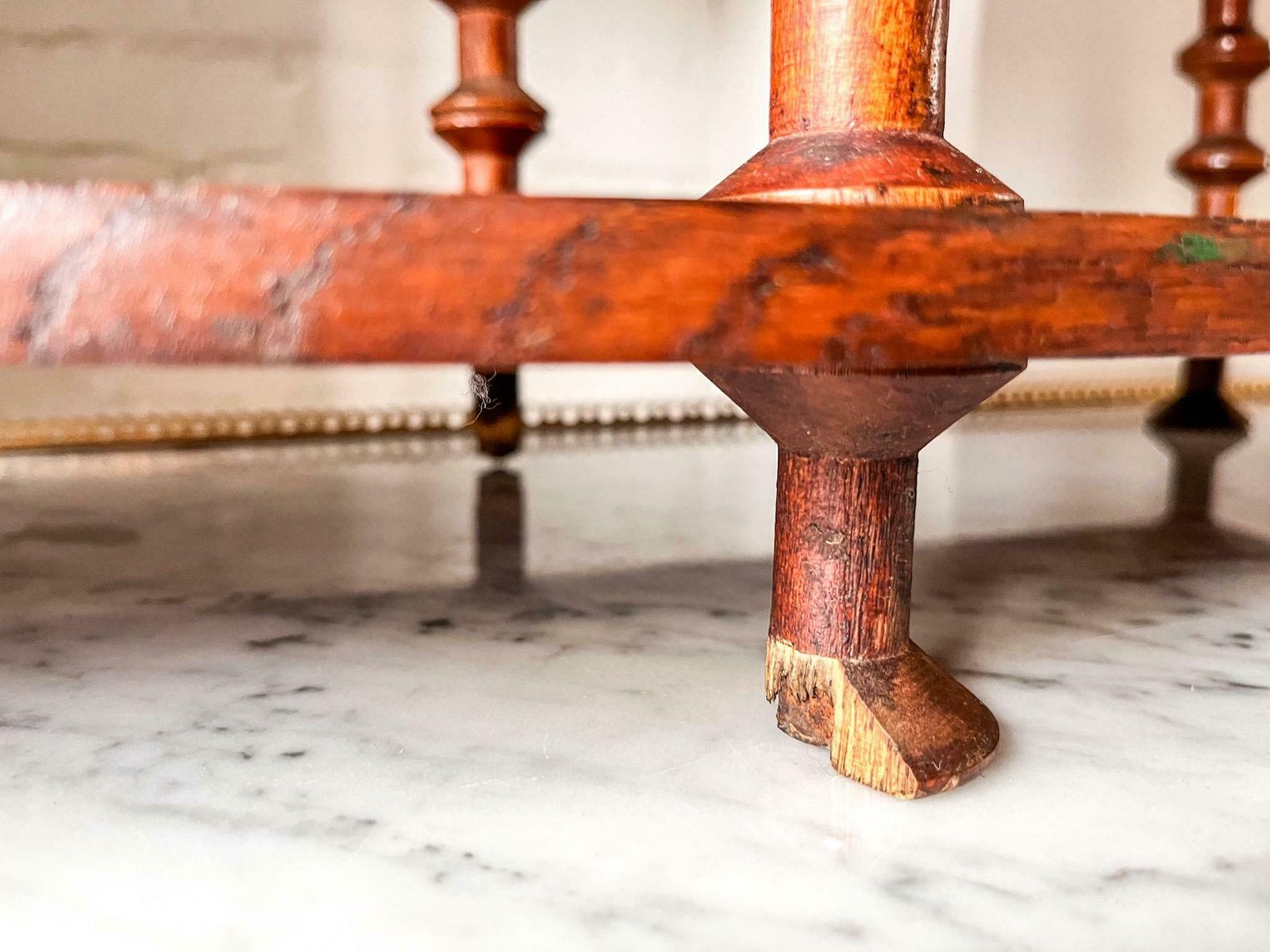 photo furniture Large French Vintage Shelf With Spindle Supports