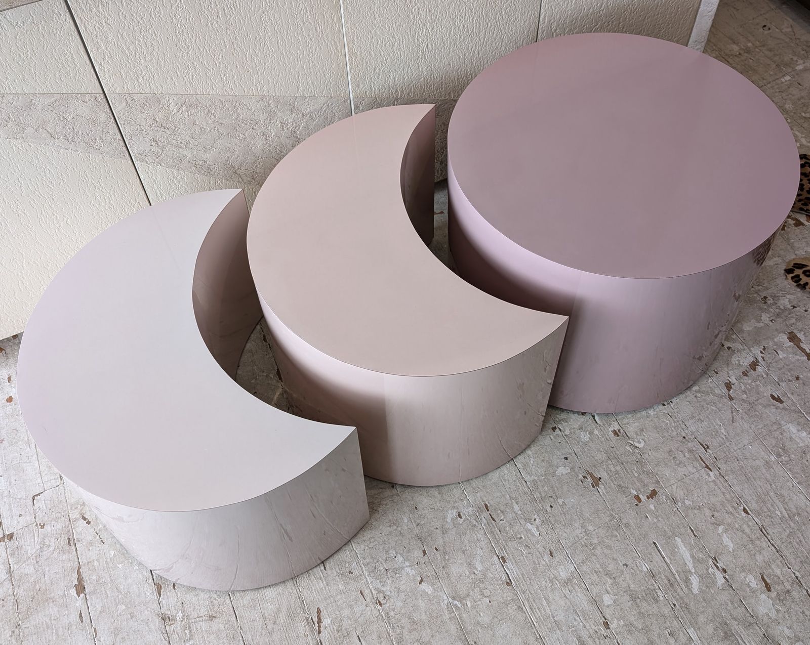 1450.0 Set Of Five Vintage Post Modern Pink Laminate Modular Coffee Tables, USA, 1980s photo