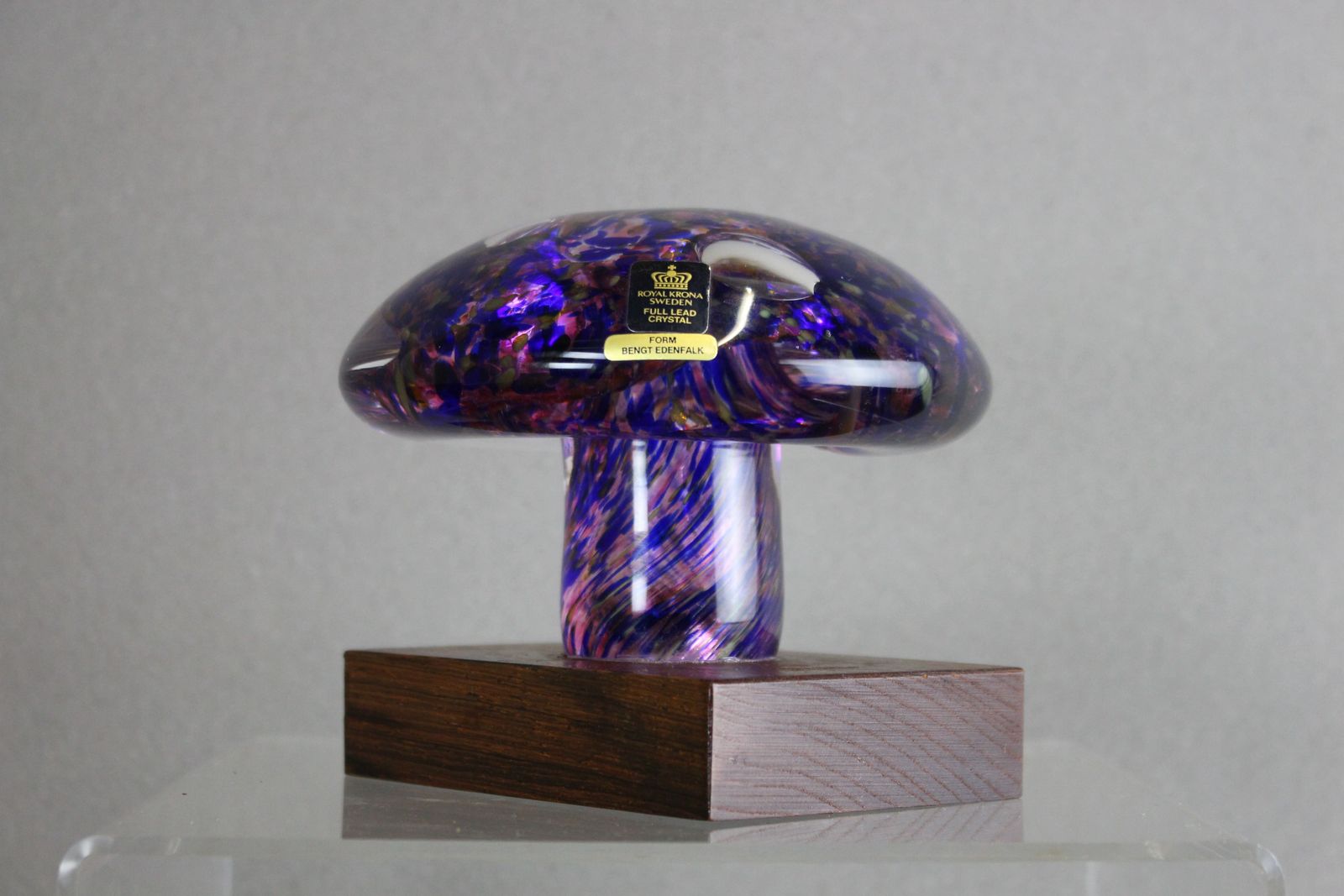 photo buy Pair Mid 1970’s Royal Krona Glass Paperweights By Bengt Edenfalk