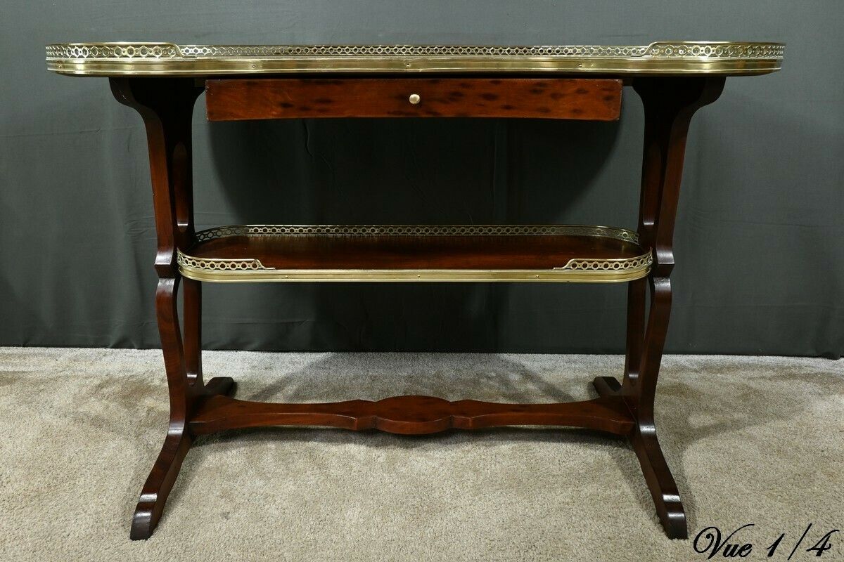 Kidney Table In Speckled Mahogany, Stamped “L'escalier De Cristal” – Late 19th Century photo vinterior