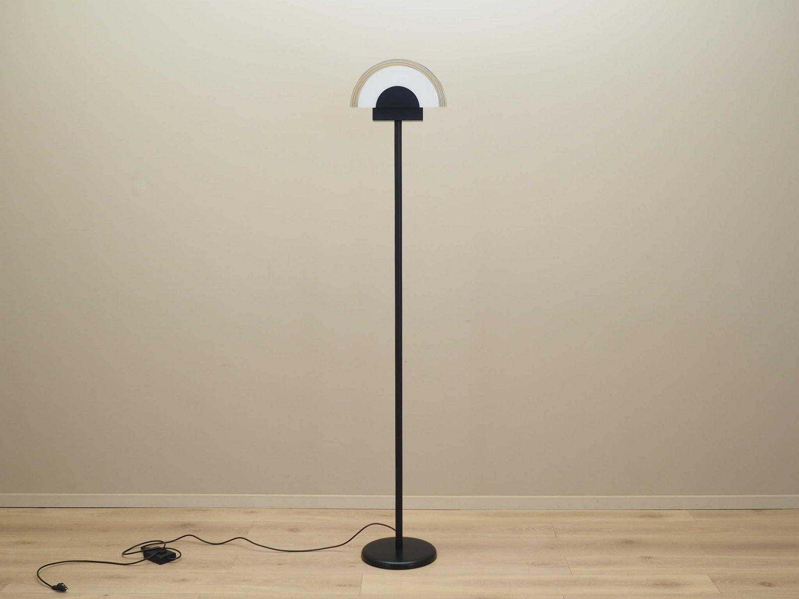 Floor Lamp, Italian Design, 1970s, Production: Italy photo furniture