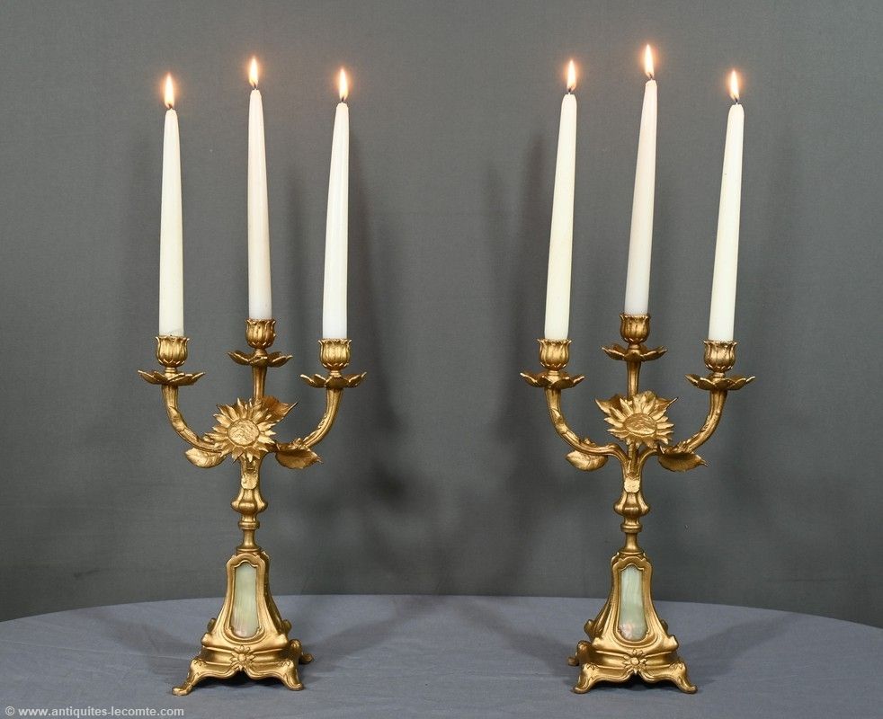 Pair Of Candelabra In Golden Regulate And Onyx – 1940