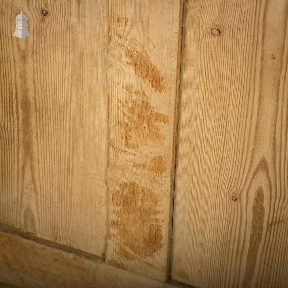 photo vintage Pine Panelled Door, 4 Panel, Stop Chamfer Detail