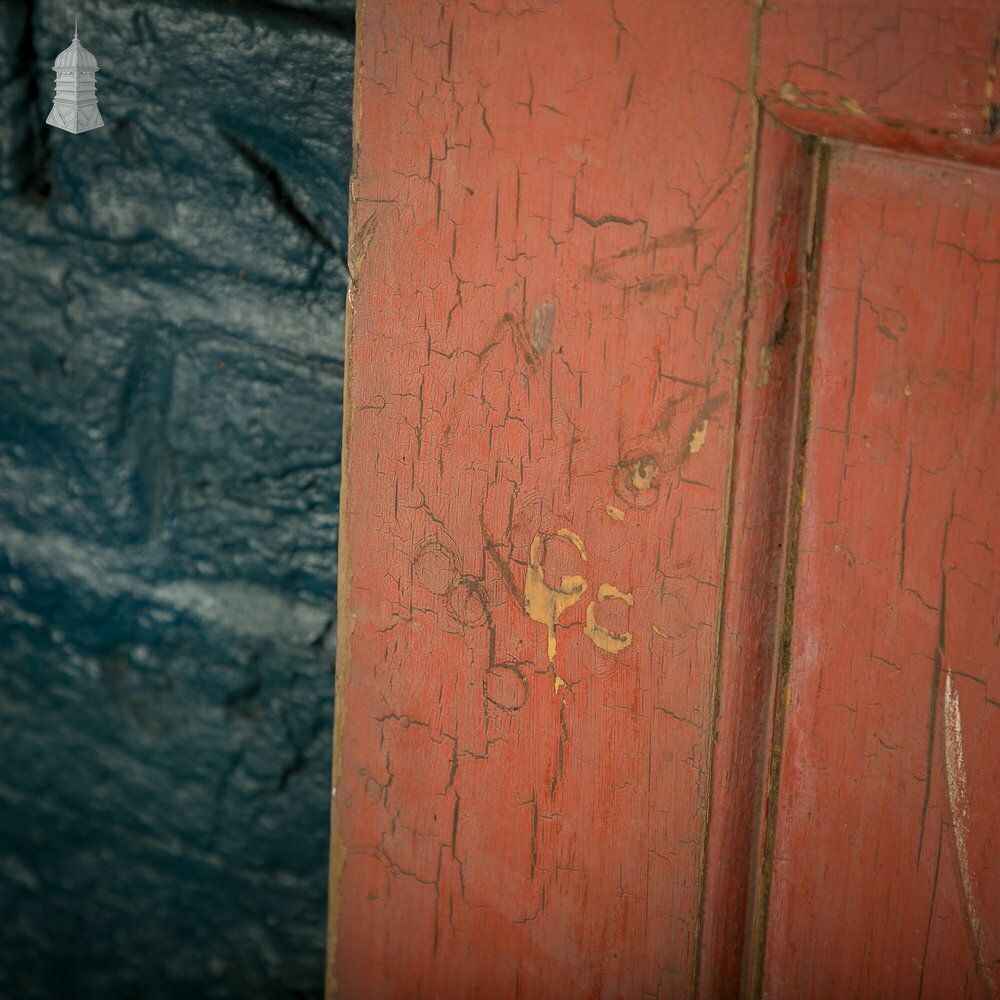 Pine Panelled Door, 1930's Style photo vinterior