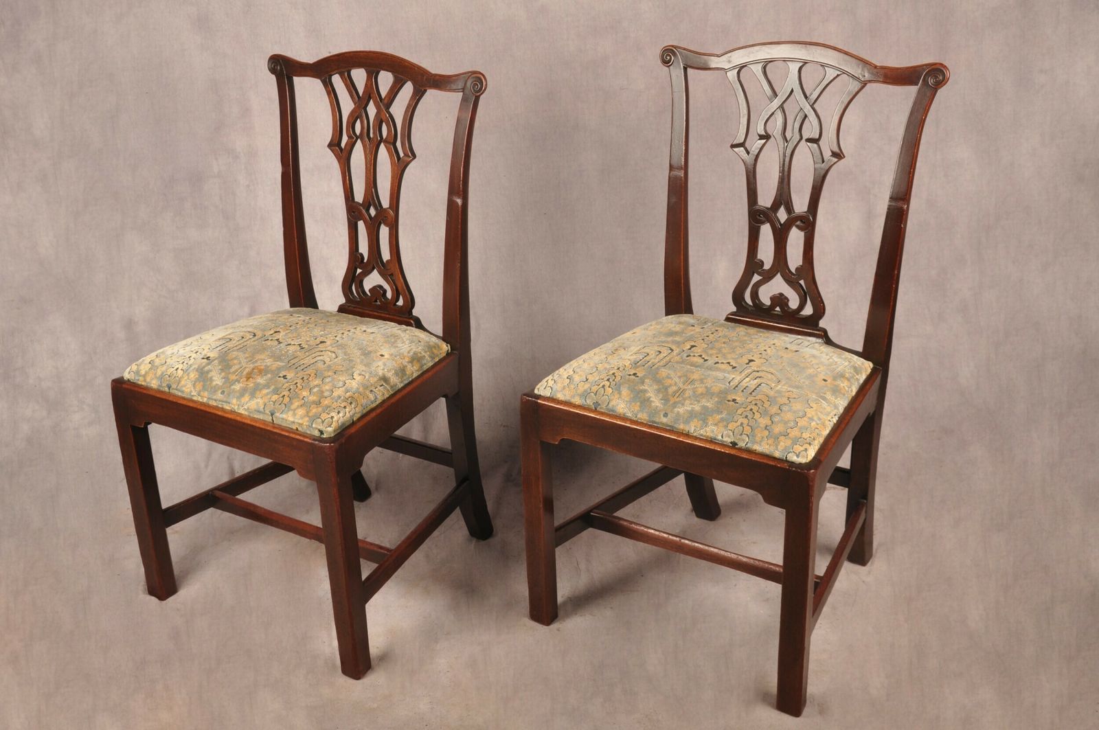 Set Of Six Mahogany Chippendale Chairs photo furniture