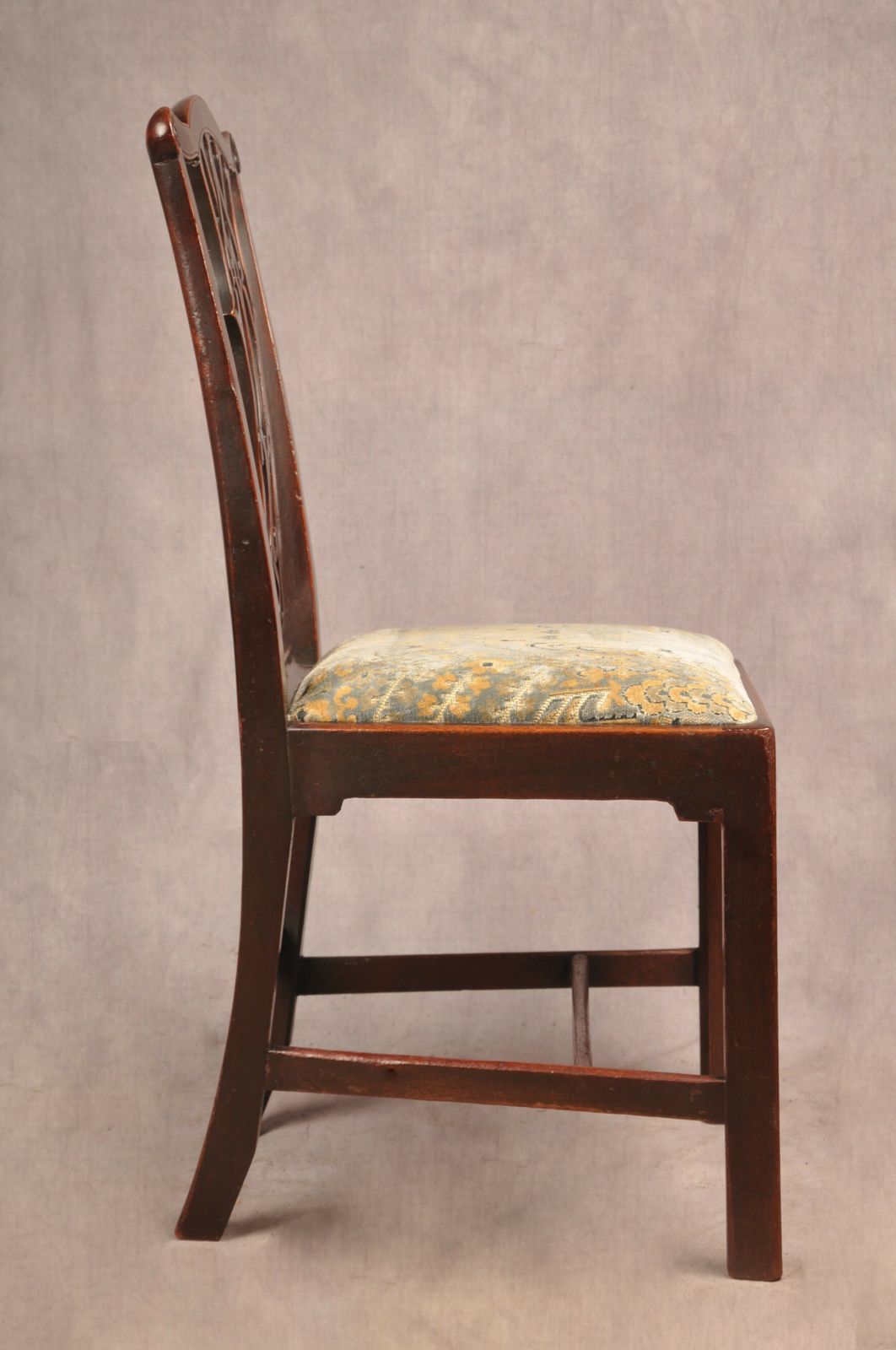 Set Of Six Mahogany Chippendale Chairs photo vinterior