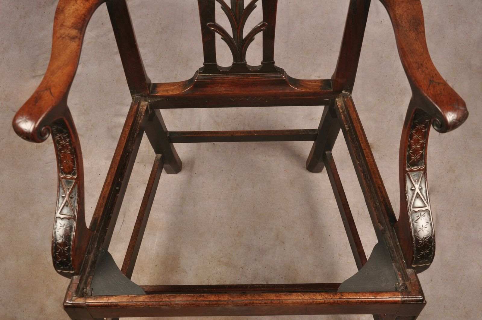 photo vintage Fine 18th Century Mahogany Chippendale Armchair