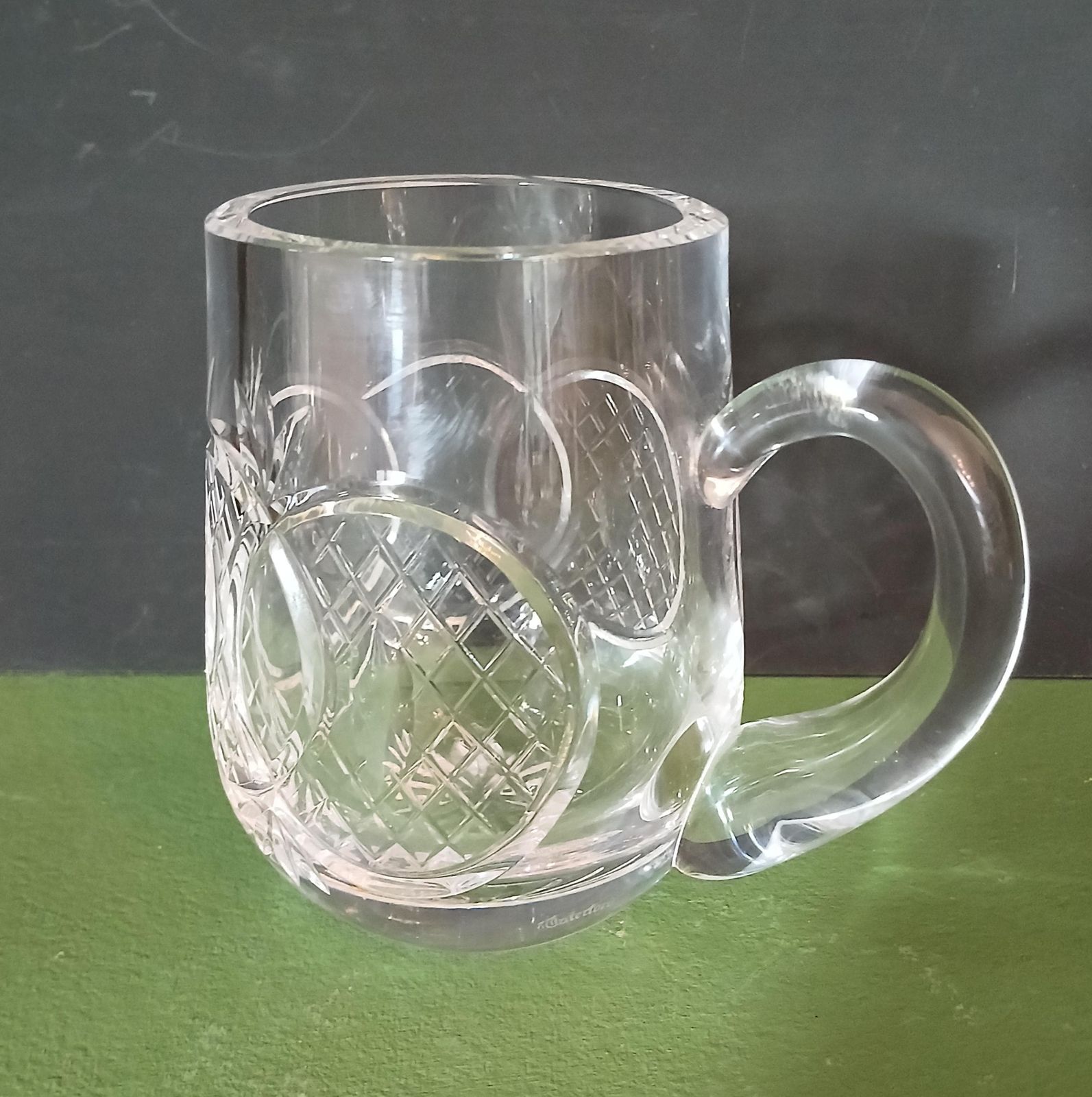 A Vintage Waterford Crystal 14oz Barrel Tankard In Gina Cut, Beautiful Irish Lead Crystal, 1980s photo vinterior