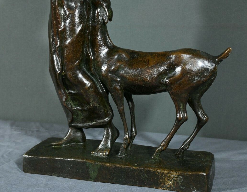 photo for sale Bronze “The Woman With The Fawn”, Primavera Workshop – 1930