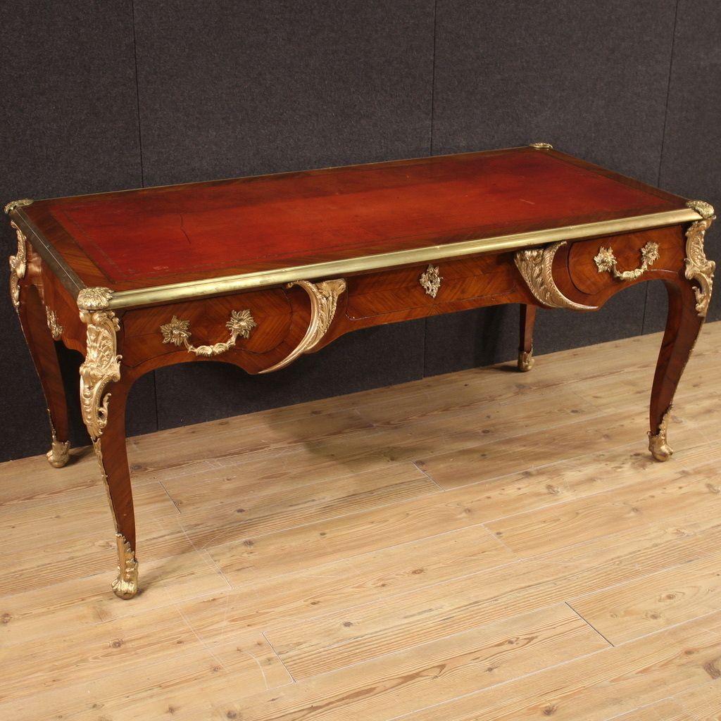 Great Louis XV Style Writing Desk From The First Half Of The 20th Century
