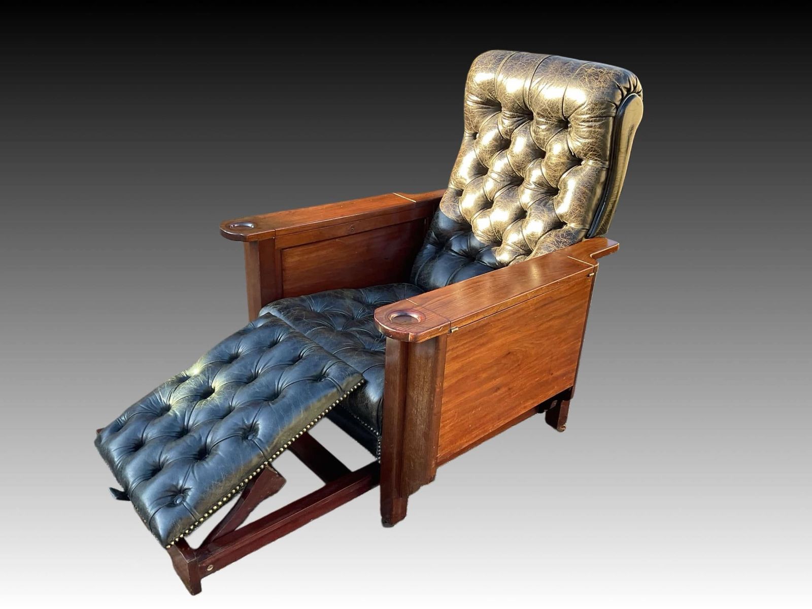 Mahogany ‘Glenister’s Patent’ Reclining Gaming Armchair