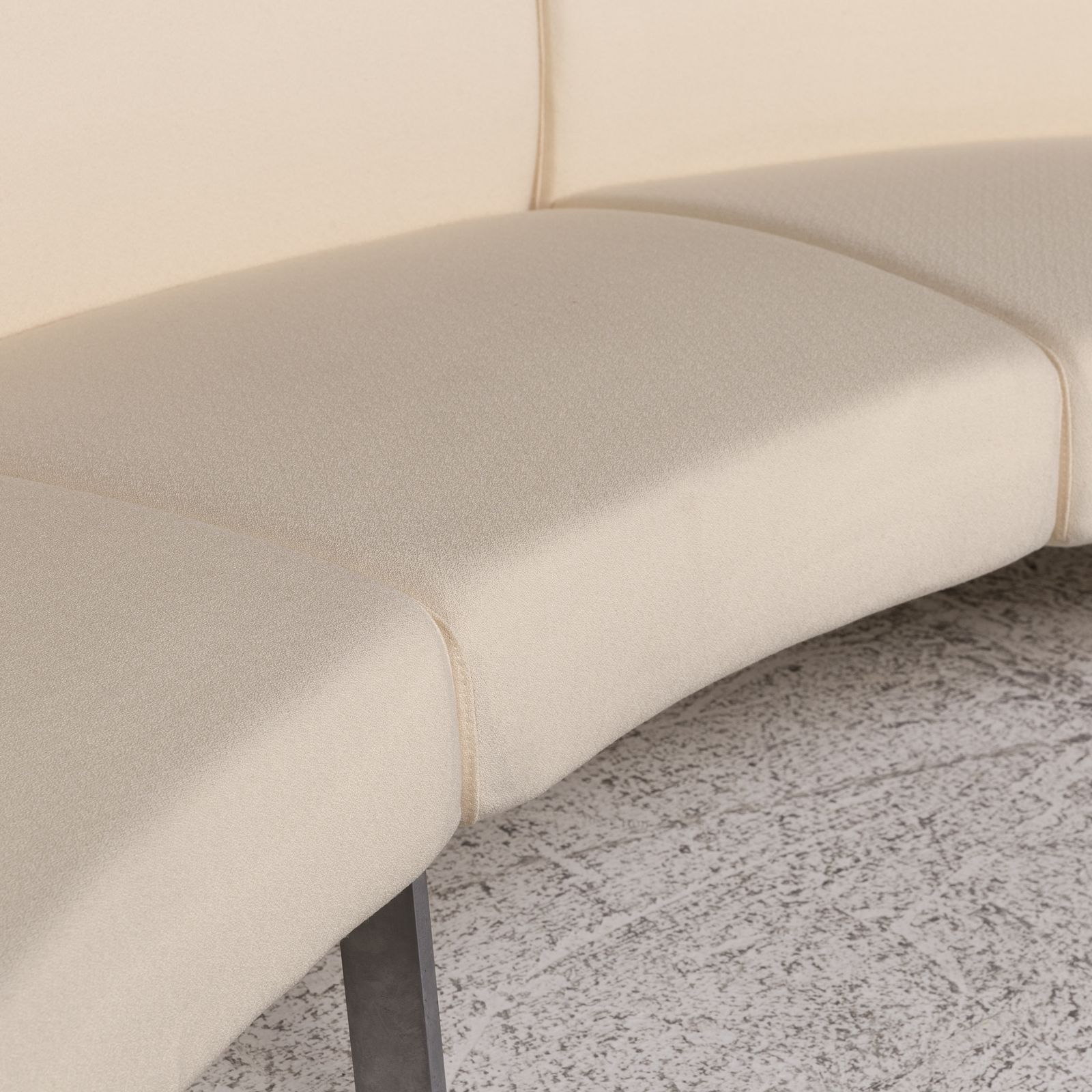 Fritz Hansen Decision Fabric Corner Sofa Cream photo Furniture