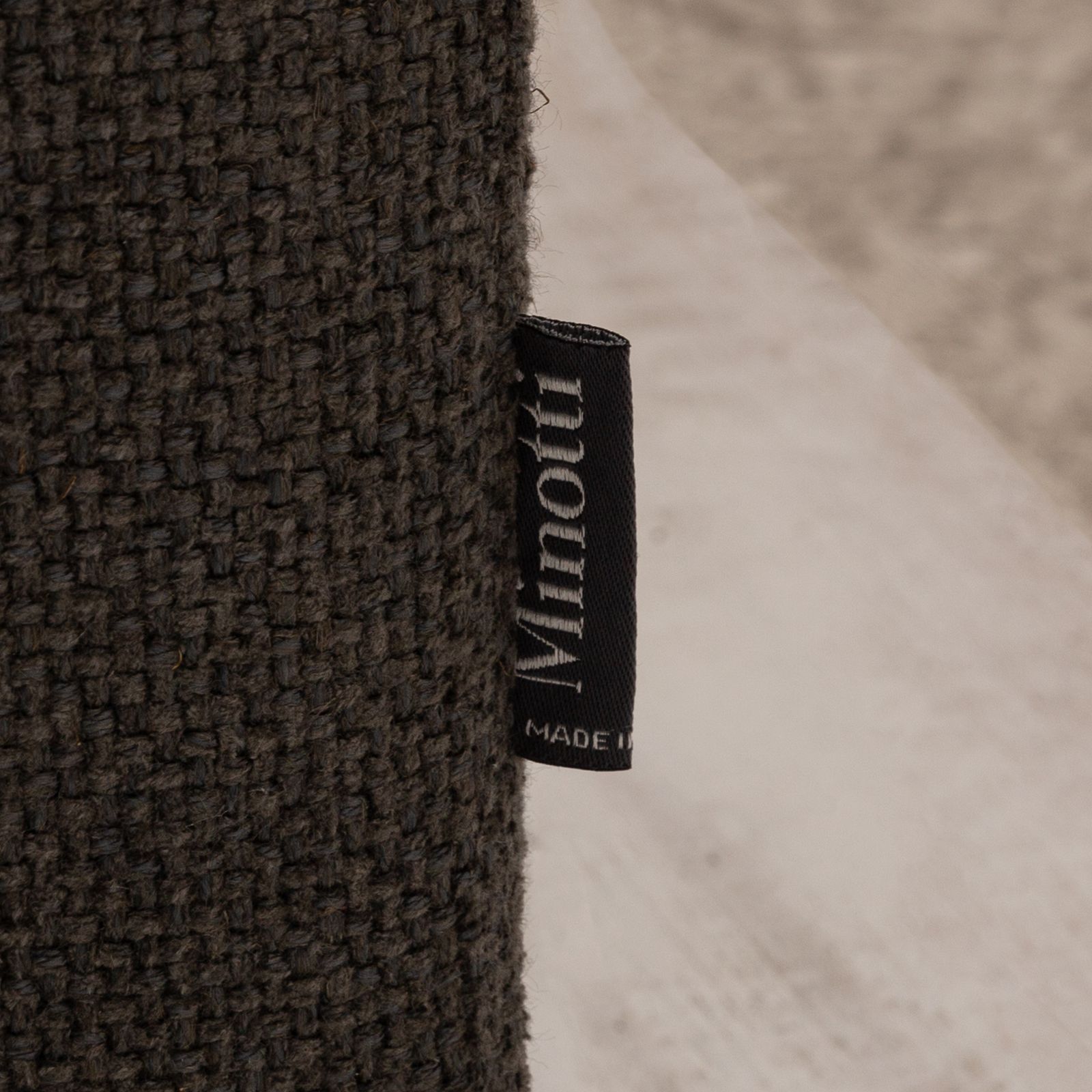 Canapé 2 places Minotti Moore en tissu gris photo buy