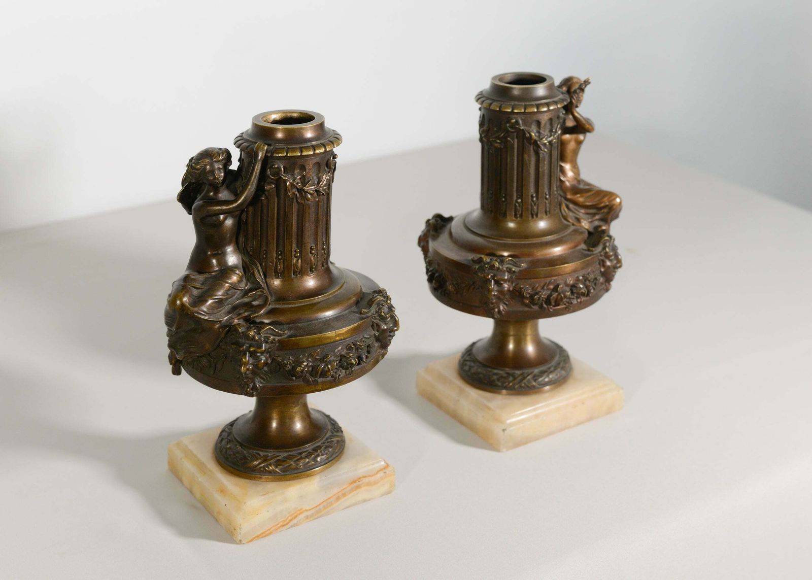 Paar Bronzen Vazen/Lampvoeten In Klassieke Stijl photo 1952.0