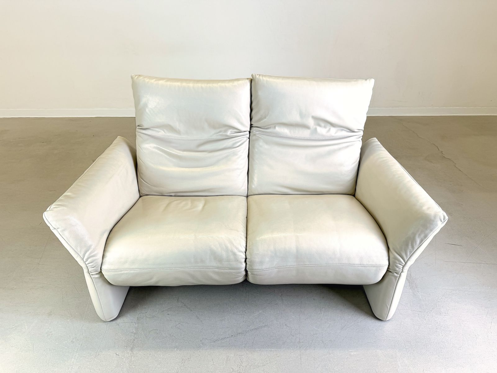 Koinor Sofa Elena Couch Foldable Two Seater Leather White Design photo 990.0