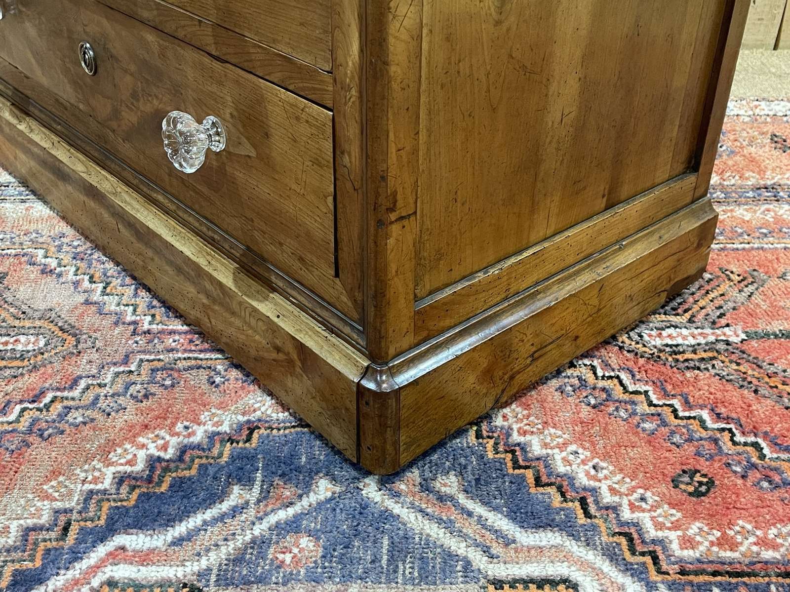 Louis Philippe 5 Drawer Chest Of Drawers From The 19th Century In Cherry Wood photo for sale