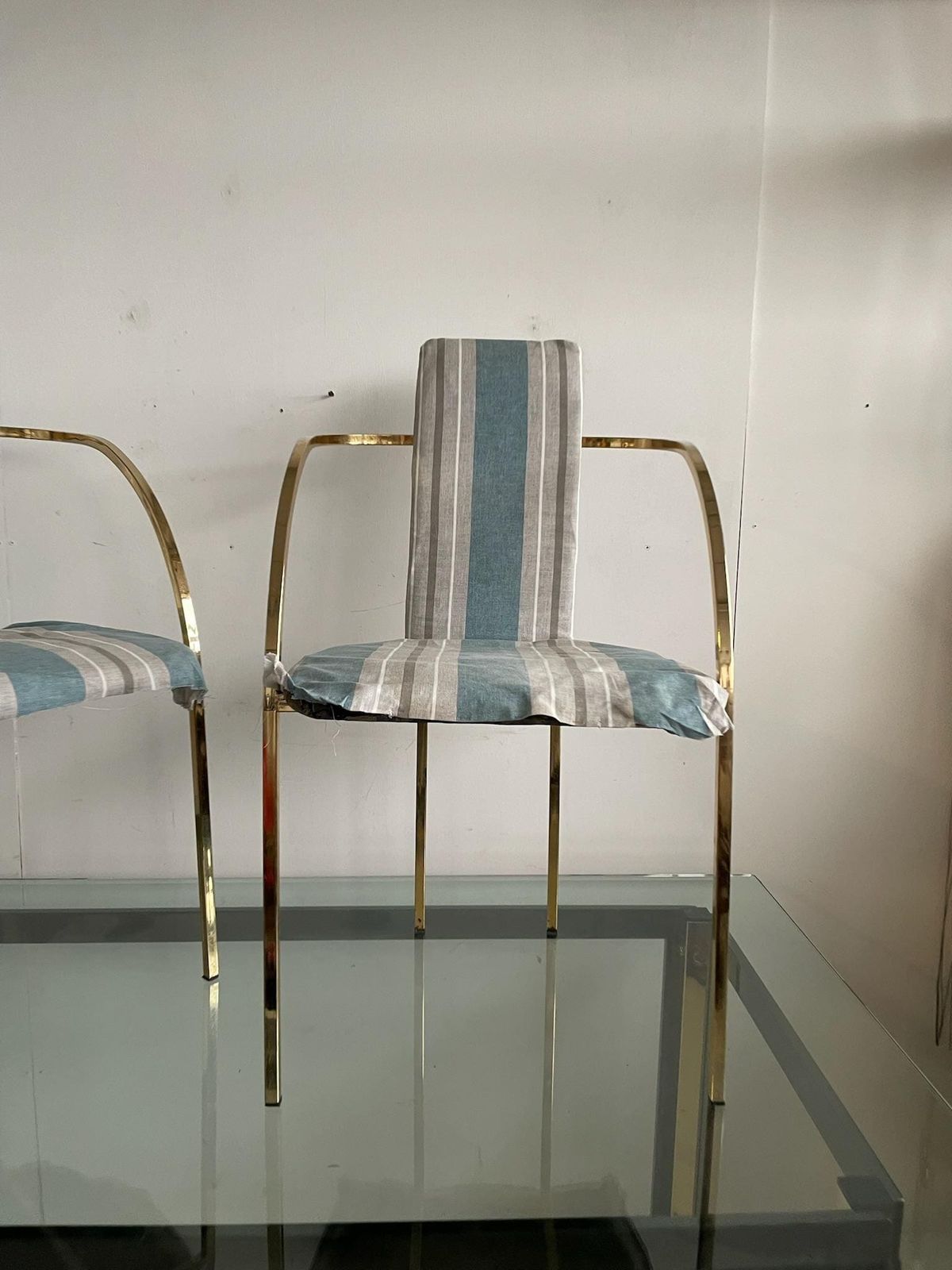 Sweeping Curved Arms That Meet At The Back And Form The Support And Legs. photo for sale