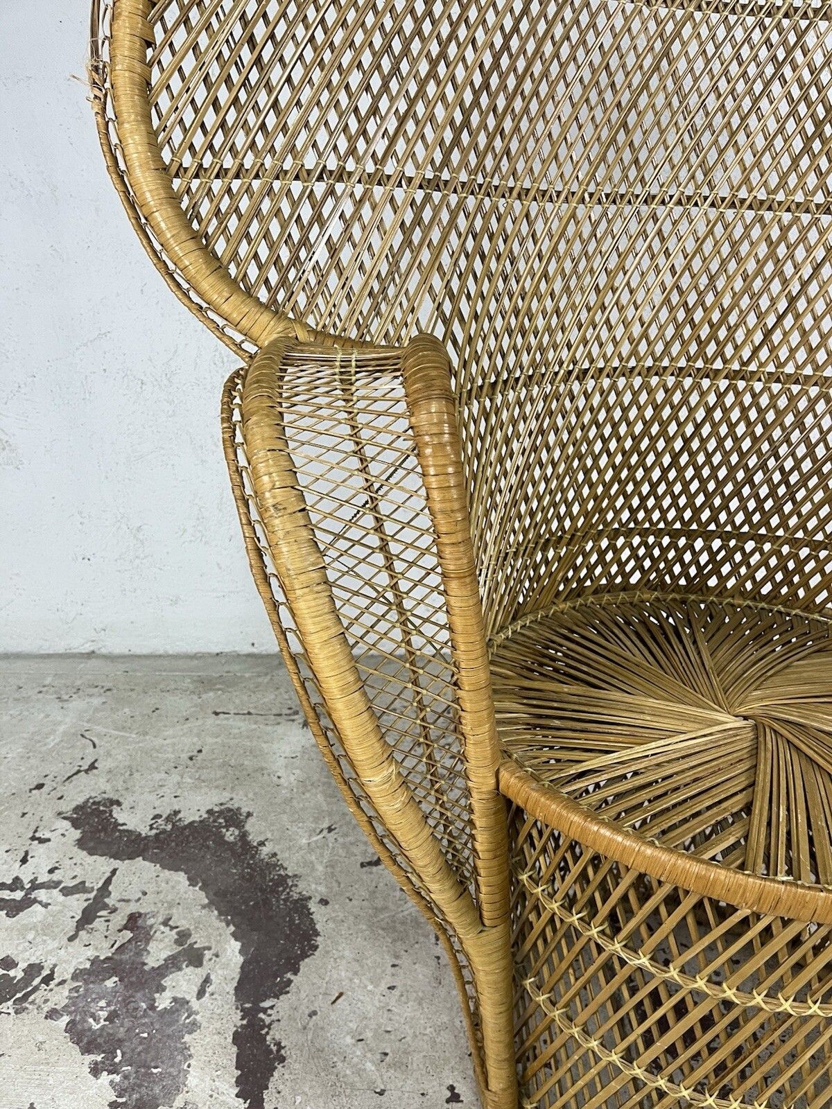 Emanuelle Pavone Wimini Rattan Armchair 1960s Vintage Design photo Furniture