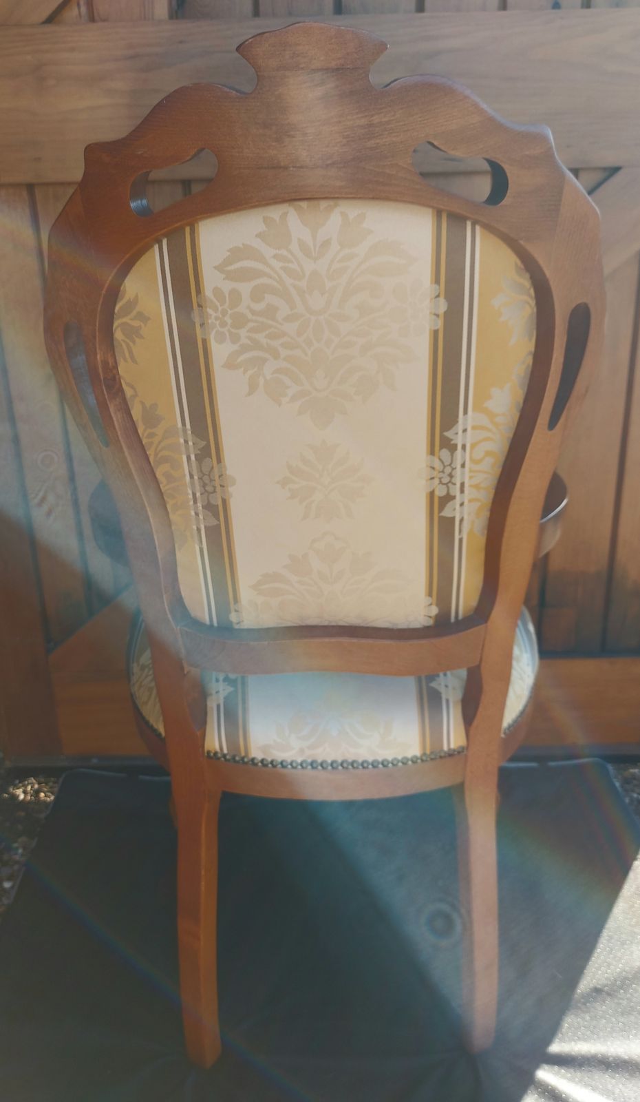 Simple Style Queen Anne Upholstered Accent Arm Chair With Arms, Walnut Timber Legs photo furniture