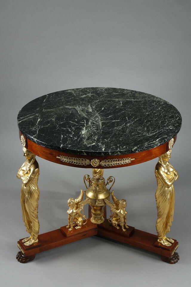 Large Empire Style Pedestal Table In Mahogany And Mahogany Veneer photo for sale