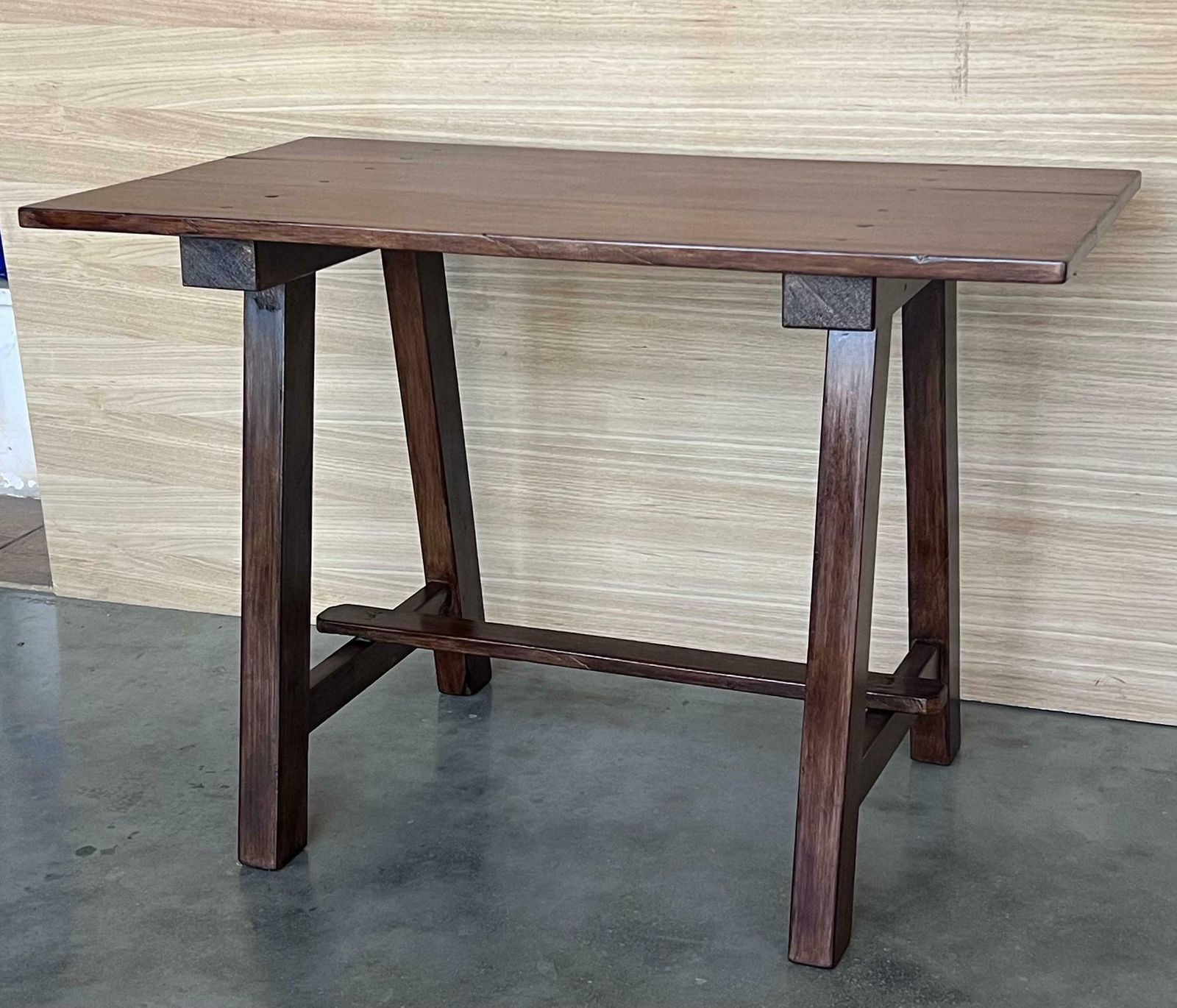Table d'appoint baroque espagnole, restaurée photo for sale