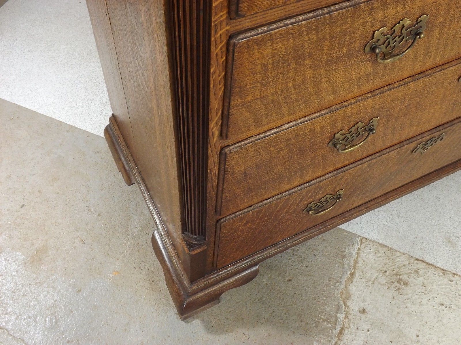 Chest Of Drawers (Delivery Available) Oak & Mahogany Antique photo vinterior