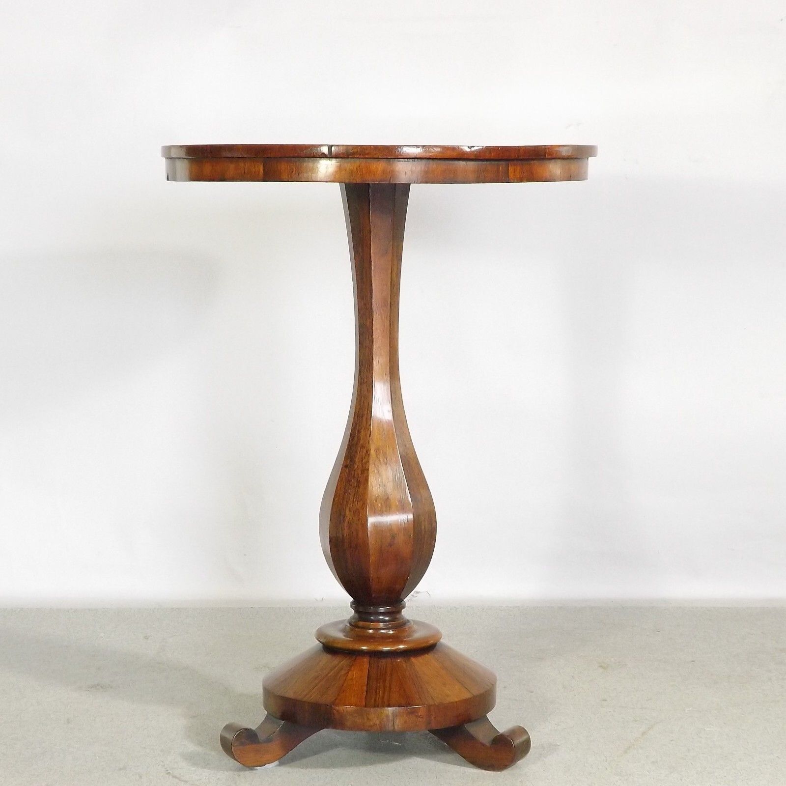 Rosewood Lamp Table (Delivery Available) William IV C1830 Antique photo for sale