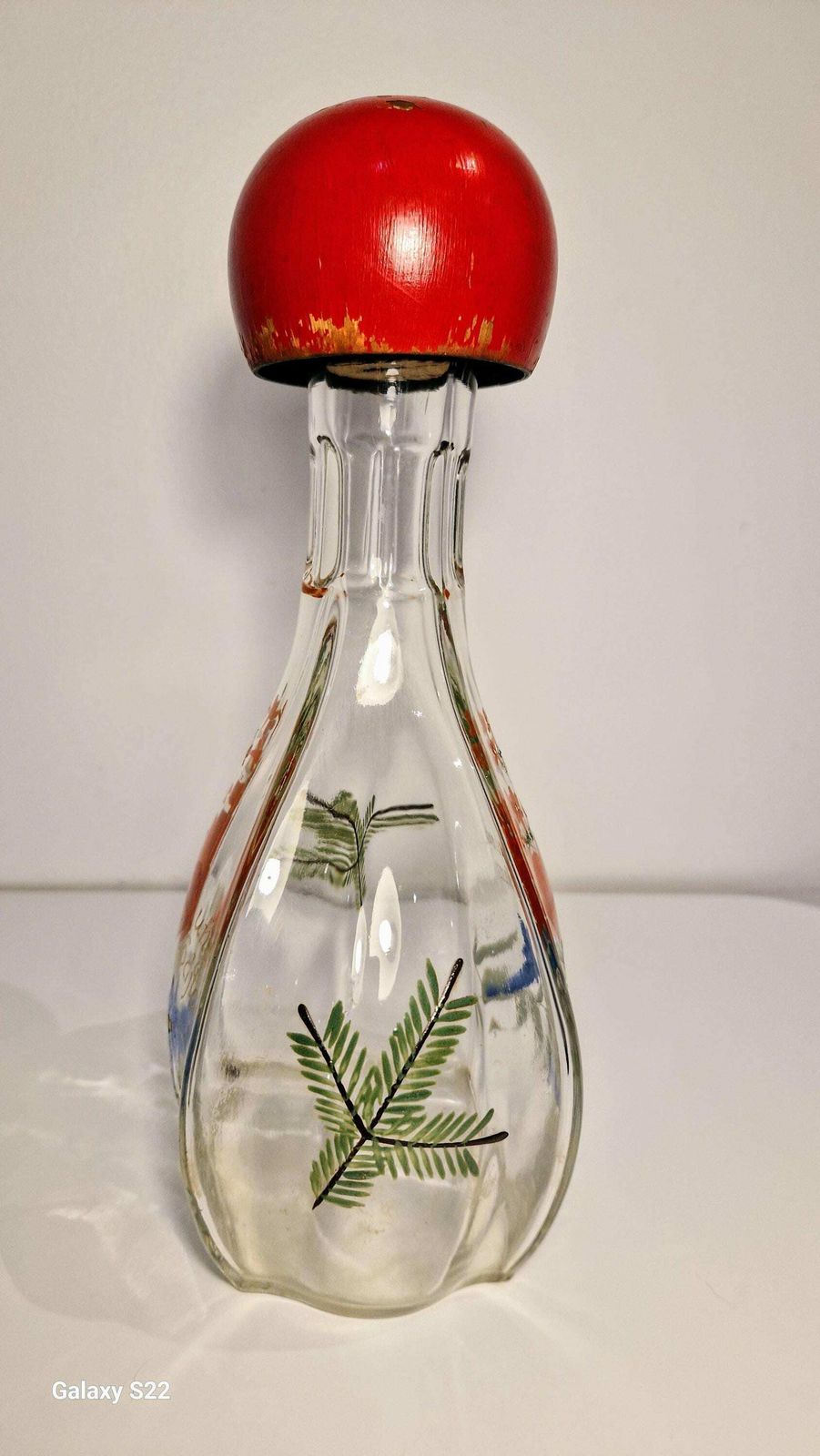 photo furniture Hand Painted Holmegaard Klukflaske Decanter And Five Glasses