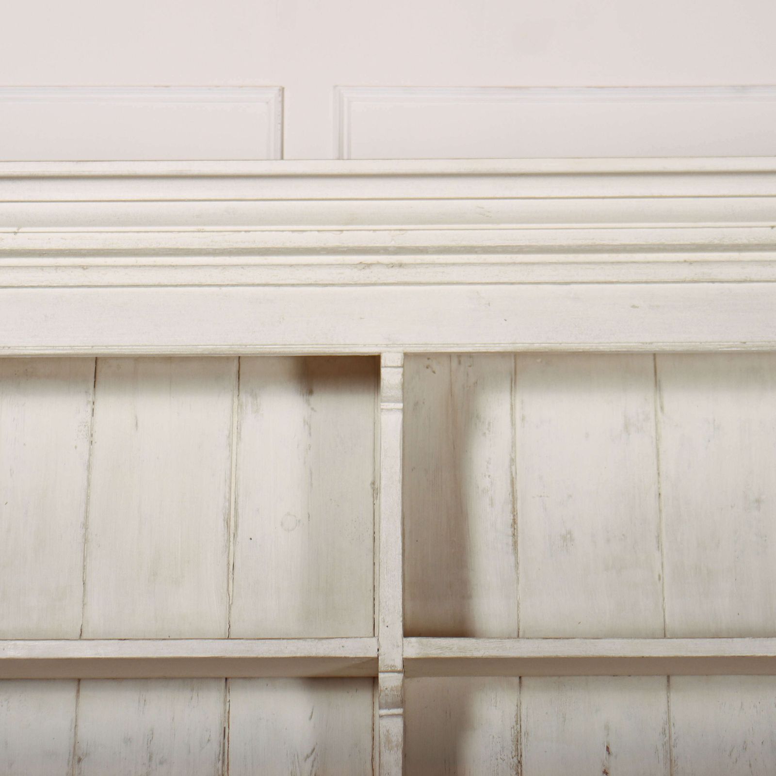 English Painted Country House Dresser photo vinterior
