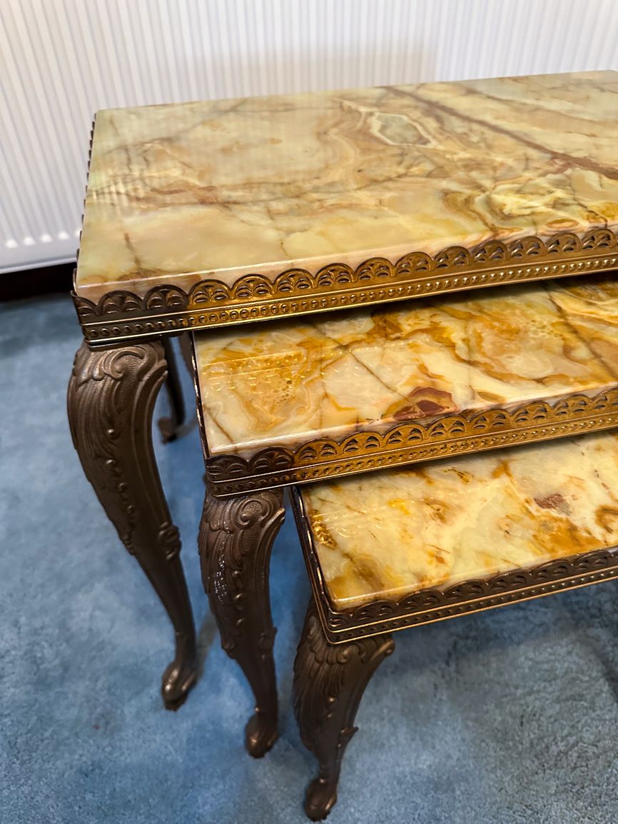 Three Nested Louis XV Style In Green Yellow Onyx With Brass French Legs photo 350.0