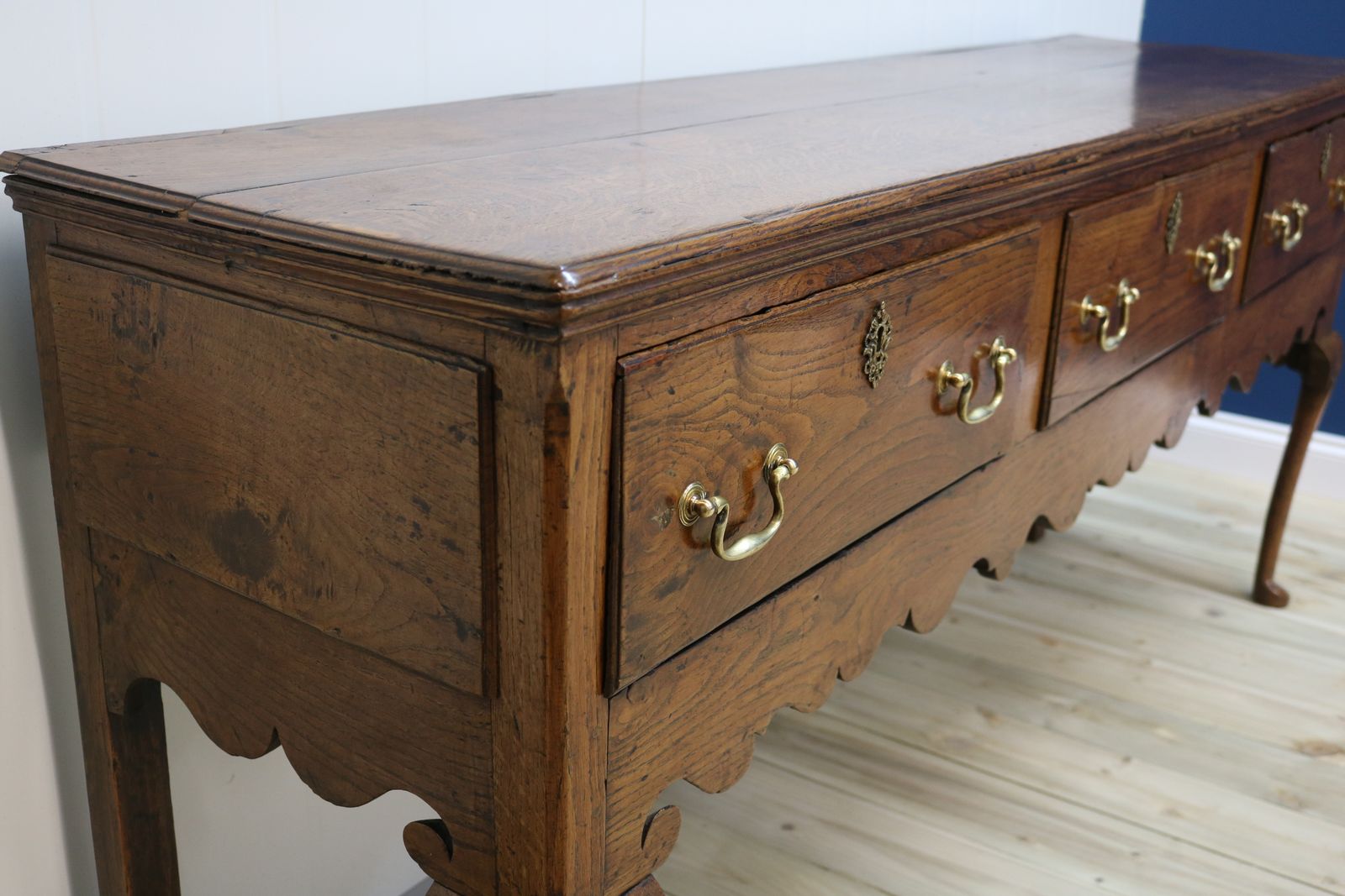 Good 18th Century English Oak Side Table / Dresser Base photo furniture