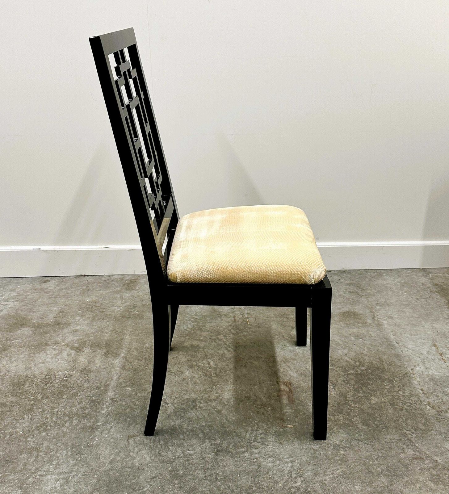 Set Of 8 Jean Claude Mahey Black Lacquered Dining Chairs For Roche Bobois, 1980s. France photo vintage