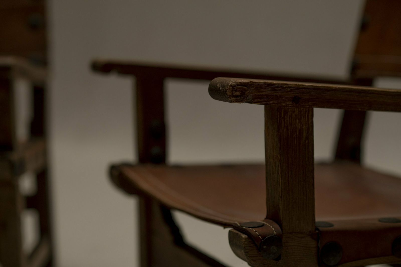 Spanish Brutalist Easy Chair Set photo vintage