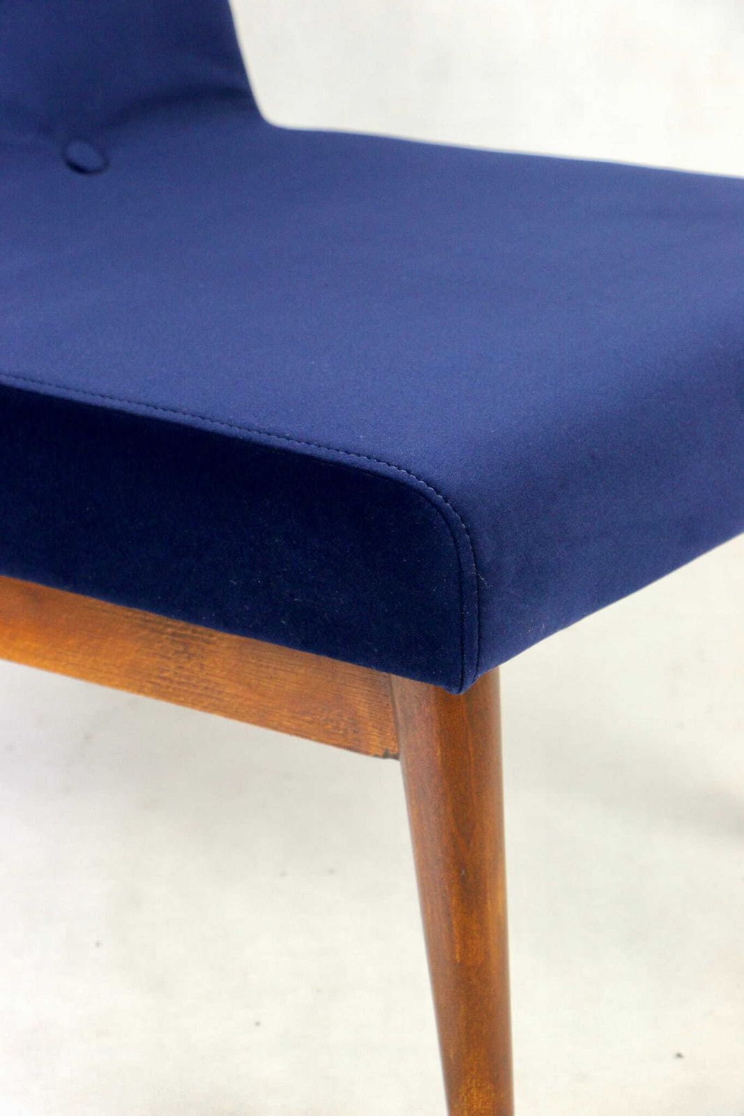 Loft Armchair 70's Vintage Navy Blue Velvet Jade Velvet photo Furniture