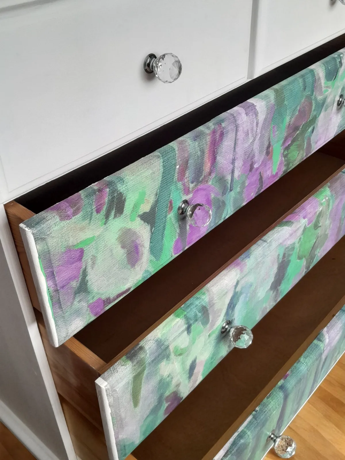 Chest Of Drawers photo 325.0