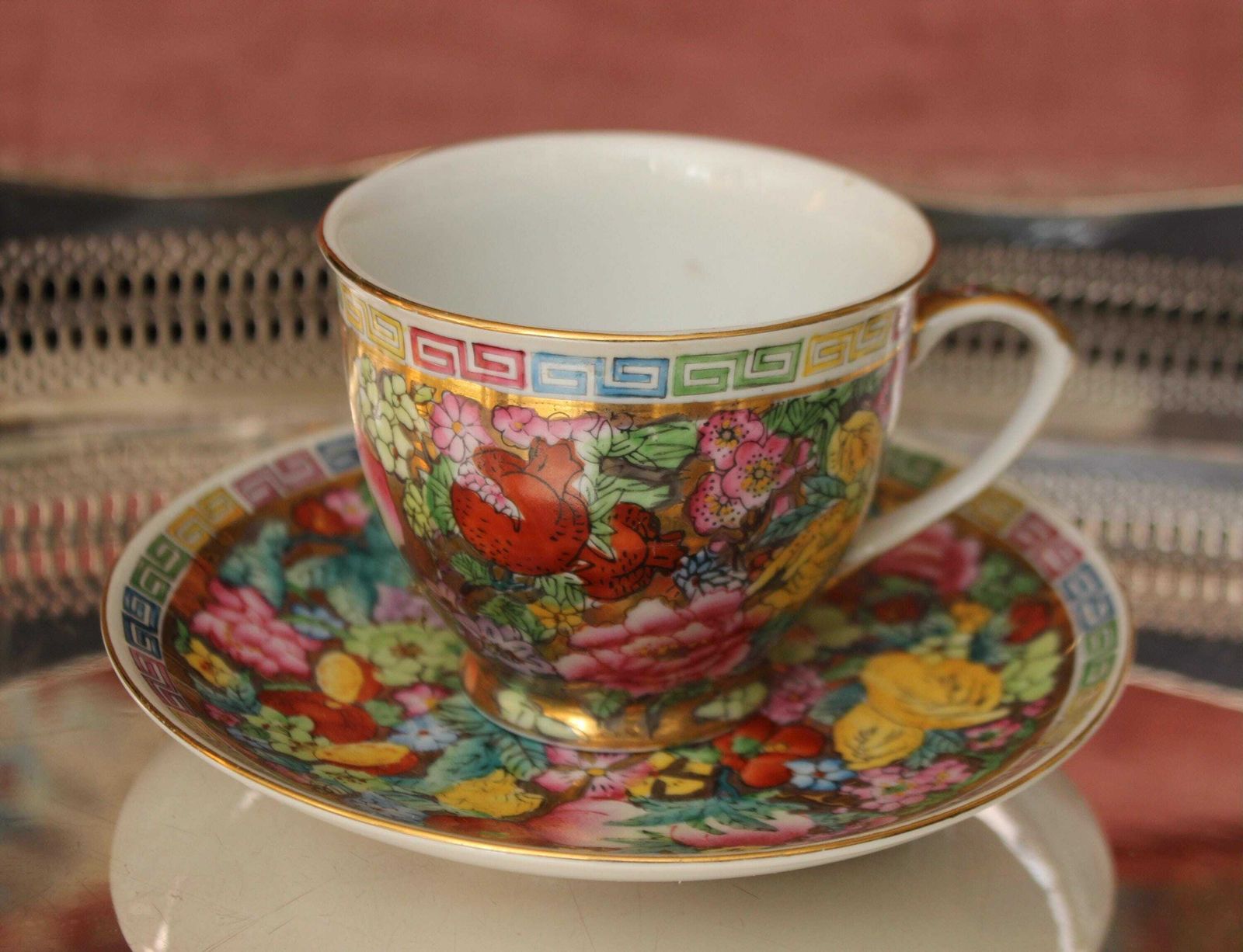 A Very Pretty Chinese Millefleur Tea Set For Six, Gold Ground photo vintage